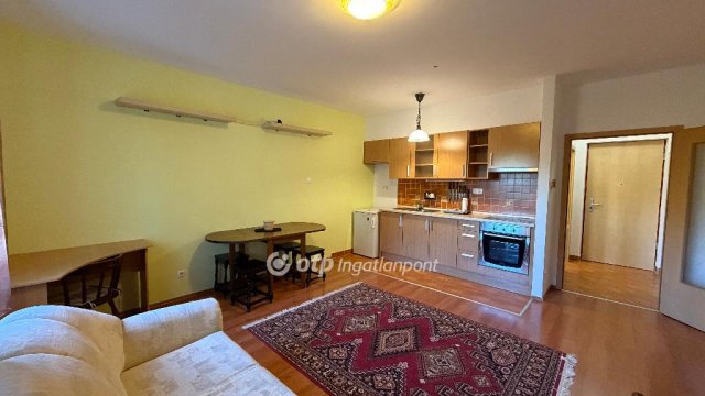 Kiadó téglalakás, albérlet, Budapesten, X. kerületben, 1 szobás