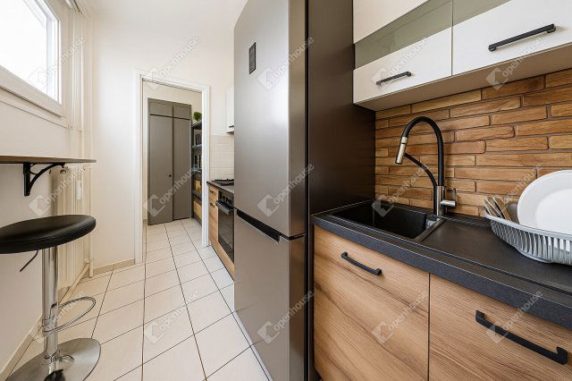 Eladó téglalakás, Sopronban 61.5 M Ft, 3 szobás