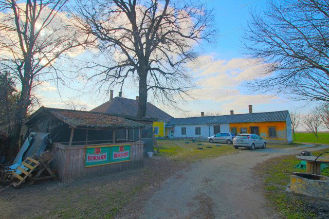 Eladó családi ház, Bőnyön 34 M Ft, 5+1 szobás