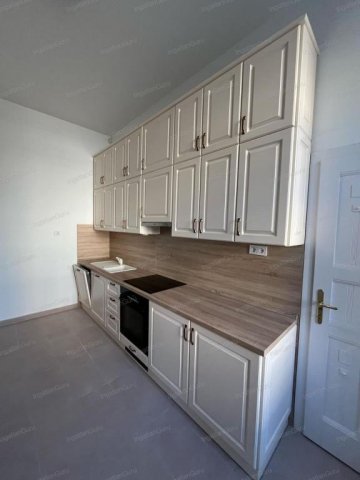 Eladó családi ház, Kecskeméten 550 M Ft, 4 szobás
