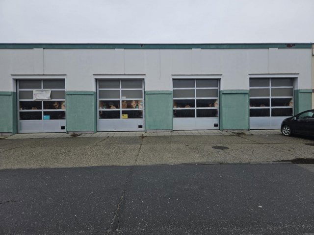 Kiadó ipari ingatlan, Pápán 350 E Ft / hó / költözzbe.hu