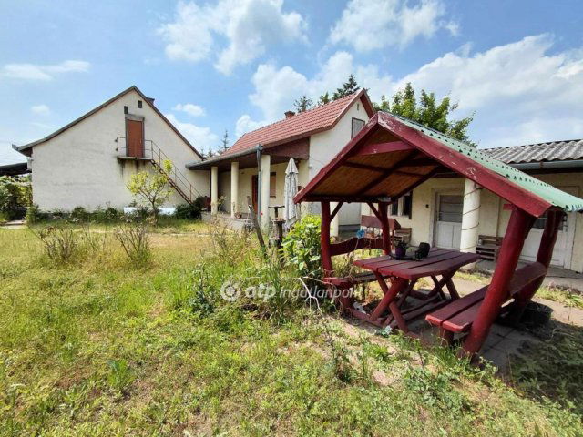 Eladó családi ház, Farmoson 34.9 M Ft, 3 szobás