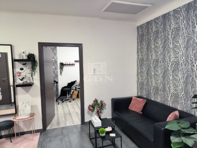 Eladó üzlethelyiség, Budapesten, XIV. kerületben 43.9 M Ft