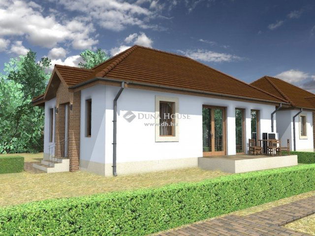 Eladó családi ház, Gödöllőn 118 M Ft, 4 szobás