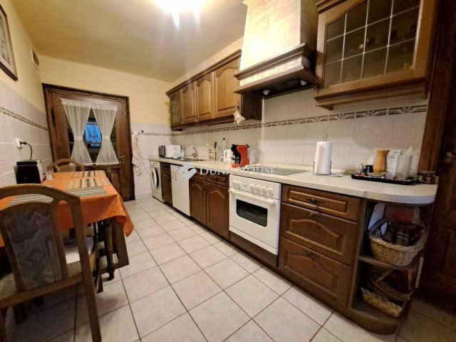 Eladó családi ház, Tiszakécskén 50 M Ft, 4 szobás