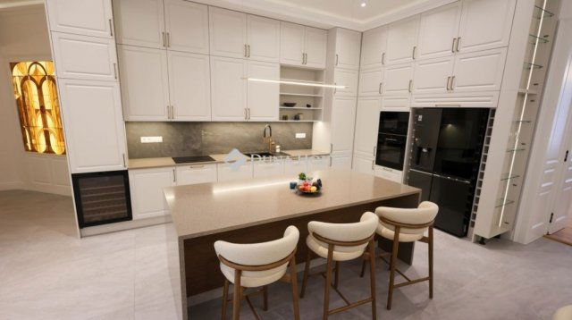 Eladó téglalakás, Budapesten, V. kerületben 849 M Ft, 6 szobás