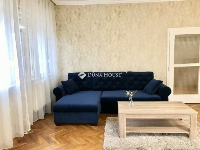 Kiadó téglalakás, albérlet, Gyöngyösön 250 E Ft / hó