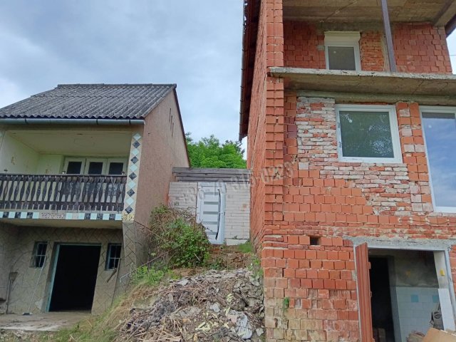 Eladó mezogazdasagi ingatlan, Csörnyeföldön 14.9 M Ft, 2 szobás