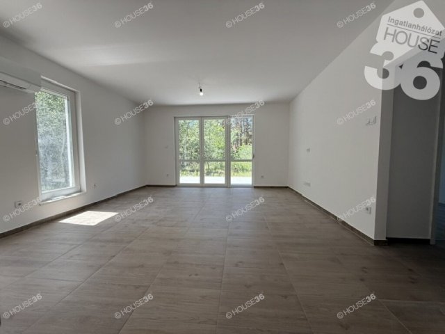 Eladó családi ház, Ballószögön 79.9 M Ft, 4 szobás