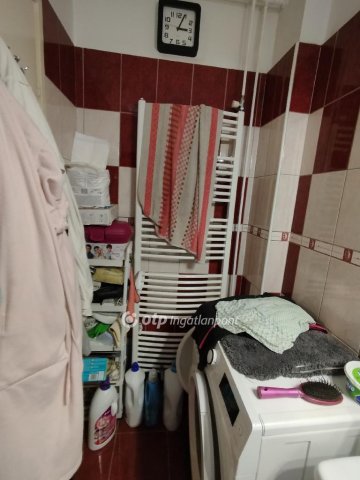 Eladó családi ház, Mohácson 85 M Ft, 7 szobás