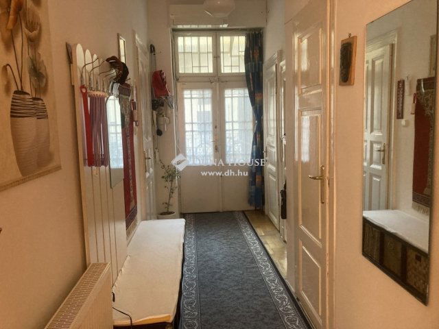 Eladó téglalakás, Budapesten, II. kerületben 74.9 M Ft, 2 szobás