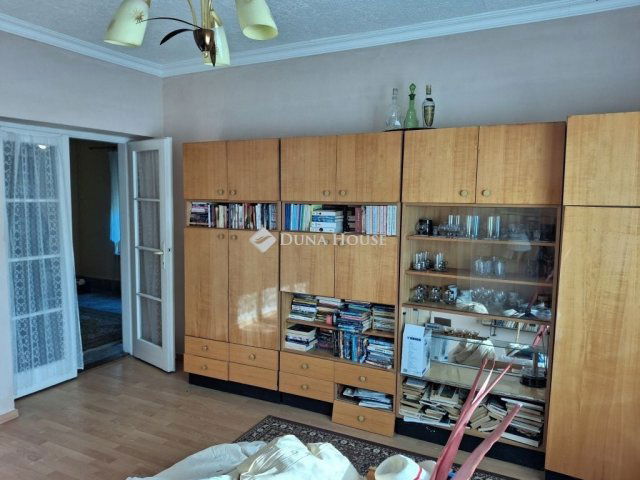 Eladó családi ház, Alcsútdobozon 53 M Ft, 3 szobás