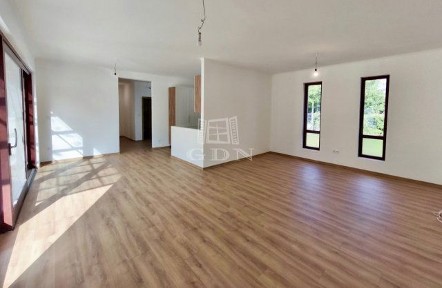 Eladó családi ház, Biatorbágyon 219 M Ft, 5 szobás