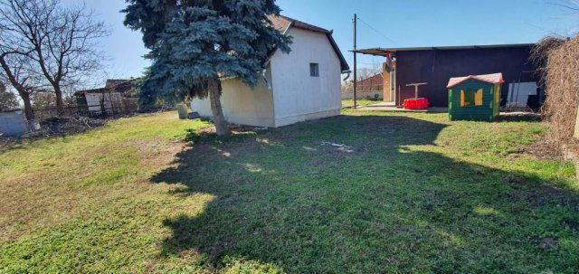Eladó családi ház, Szigetszentmiklóson 32.7 M Ft, 3+1 szobás