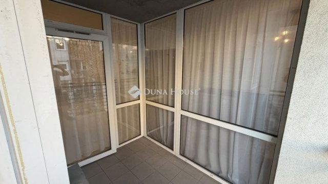 Eladó téglalakás, Budapesten, XIII. kerületben 72.9 M Ft