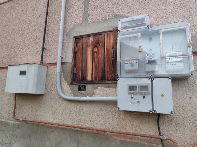 Eladó családi ház, Igalon 47 M Ft, 2 szobás