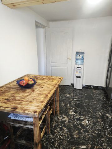 Eladó családi ház, Makón 26.9 M Ft, 3 szobás