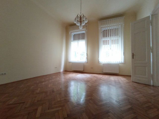 Kiadó iroda, Budapesten, XIV. kerületben, Izsó utcában