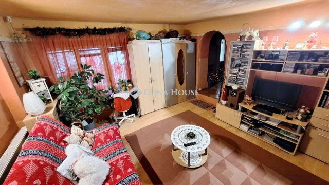 Eladó családi ház, Alsónémediben 59 M Ft, 3 szobás