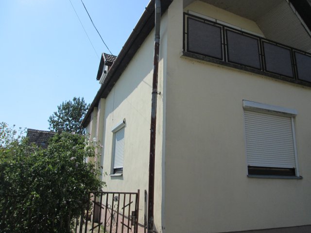 Eladó családi ház, Rózsafán 14.9 M Ft, 4 szobás