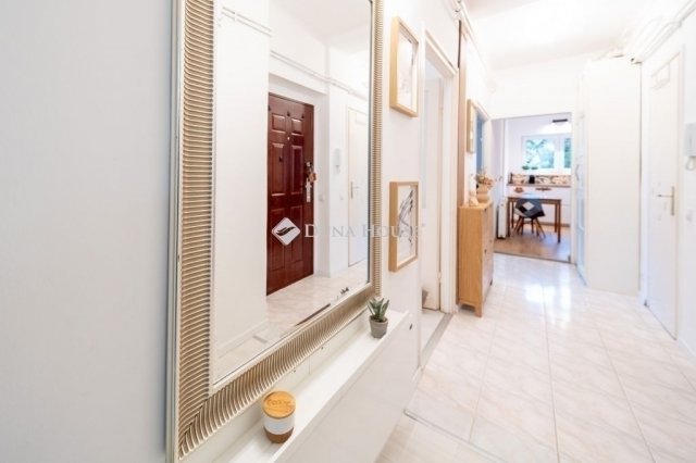 Eladó téglalakás, Budapesten, II. kerületben 159.9 M Ft