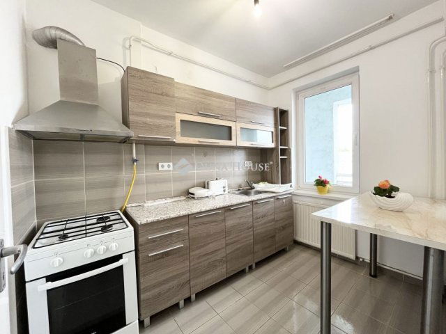 Kiadó téglalakás, albérlet, Nyíregyházán, Luther utcában