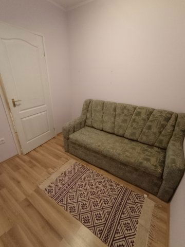 Kiadó téglalakás, albérlet, Debrecenben 240 E Ft / hó