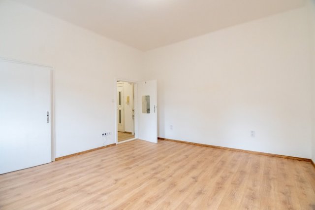 Eladó téglalakás, Budapesten, IX. kerületben 67.2 M Ft, 2 szobás