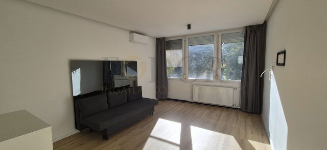 Eladó panellakás, Érden 79.9 M Ft, 2 szobás