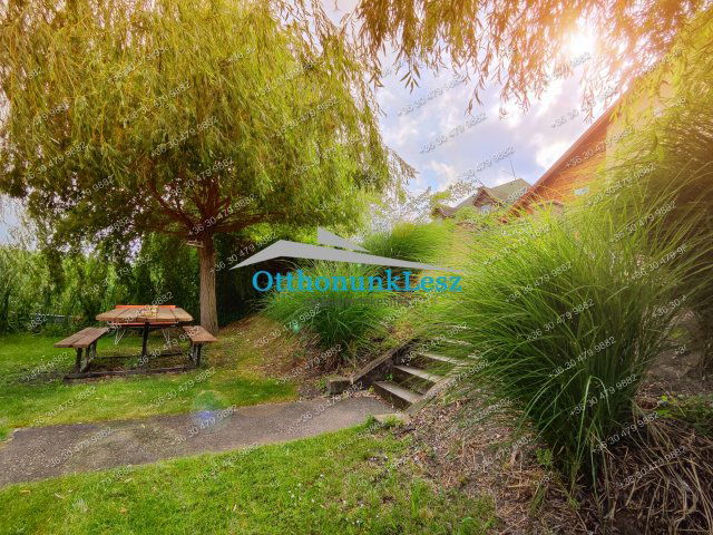 Eladó családi ház, Szigetszentmártonban 114.5 M Ft, 2+1 szobás