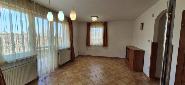 Eladó sorház, Debrecenben 125 M Ft, 3+1 szobás