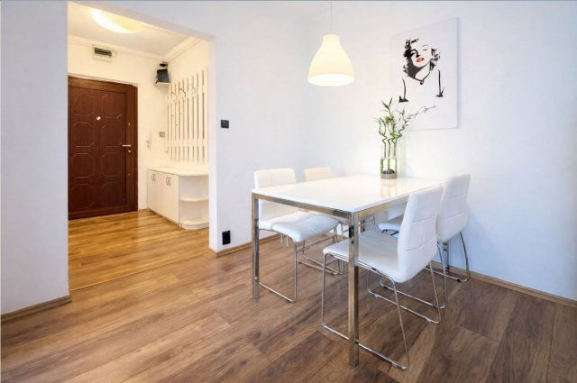 Eladó panellakás, III. kerületben, Amfiteátrum utcában