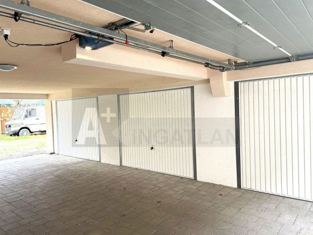 Eladó garázs, Szegeden 12 M Ft / költözzbe.hu