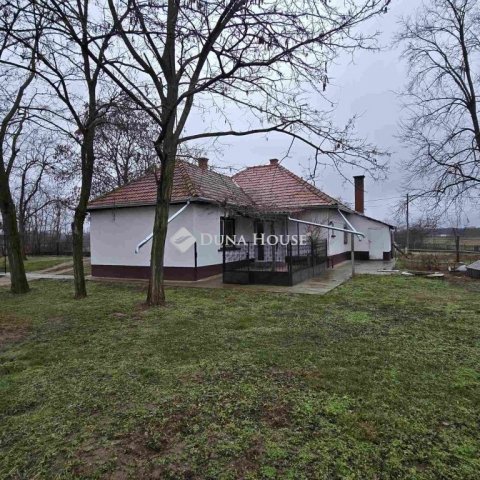 Eladó mezogazdasagi ingatlan, Lajosmizsén 49.5 M Ft, 3 szobás