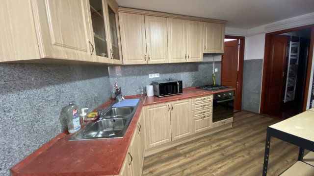 Eladó téglalakás, Székesfehérvárott, Balatoni úton 59.99 M Ft