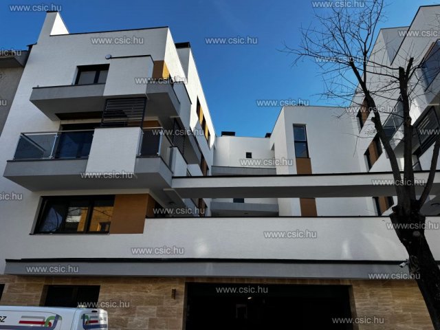 Eladó téglalakás, Budapesten, IV. kerületben 155 M Ft, 4 szobás