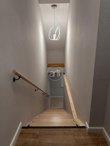 Eladó téglalakás, Szegeden 81 M Ft, 2 szobás