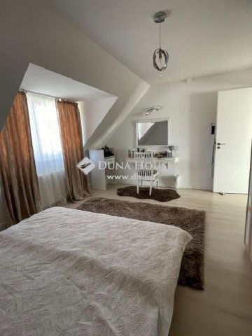 Eladó családi ház, Budapesten, X. kerületben 199 M Ft, 4 szobás