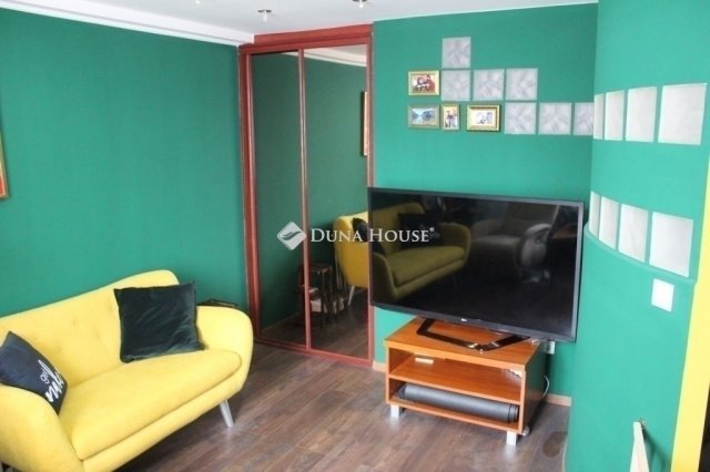 Eladó téglalakás, Budapesten, VIII. kerületben 93 M Ft, 3 szobás