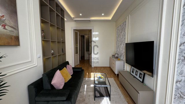 Eladó téglalakás, Budapesten, VII. kerületben 140 M Ft, 4 szobás