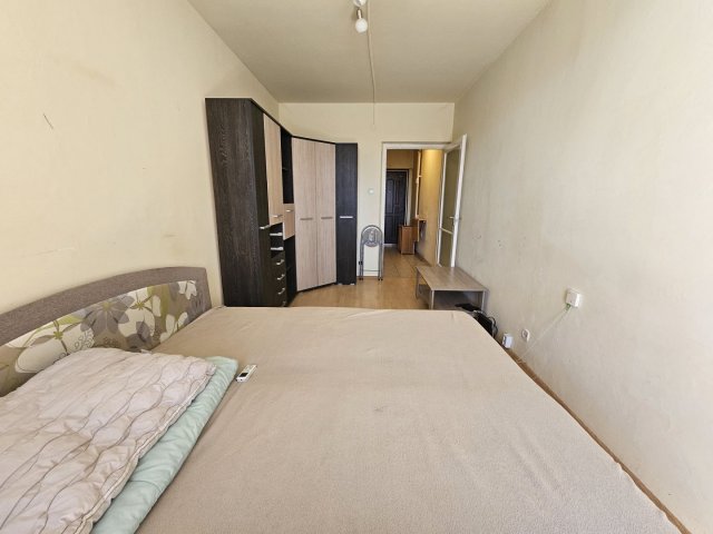 Kiadó panellakás, albérlet, Debrecenben 130 E Ft / hó, 1 szobás