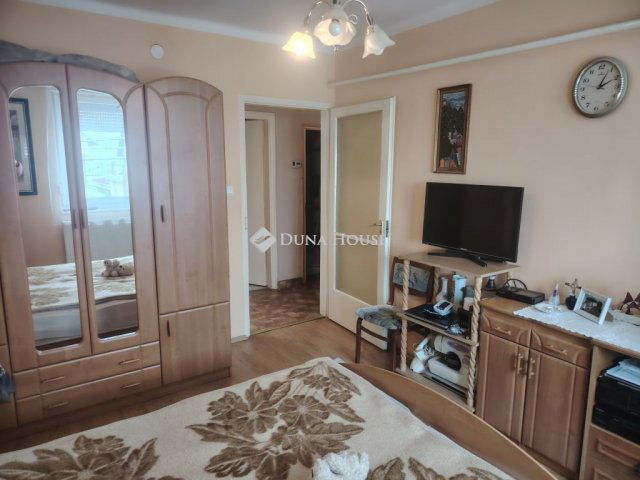 Eladó családi ház, Oroszlányban, Zichy Mihály utcában 49.9 M Ft