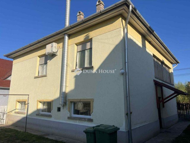 Eladó családi ház, Jászapátiban 34.9 M Ft, 4 szobás