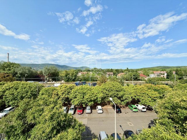 Eladó panellakás, Budapesten, III. kerületben 56.9 M Ft, 1 szobás