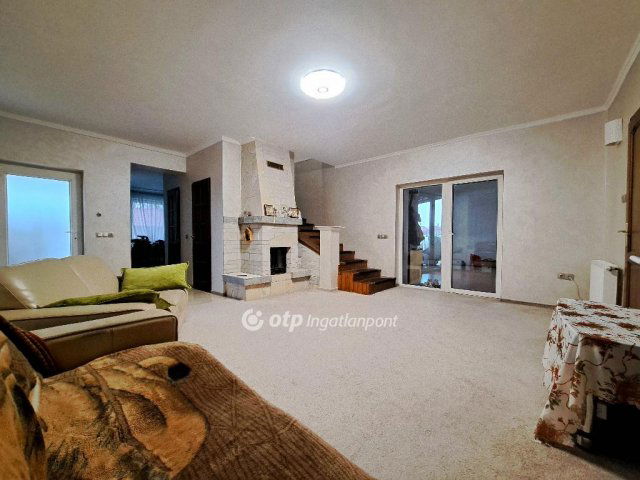 Eladó családi ház, Nyírpazonyon 77 M Ft, 5 szobás
