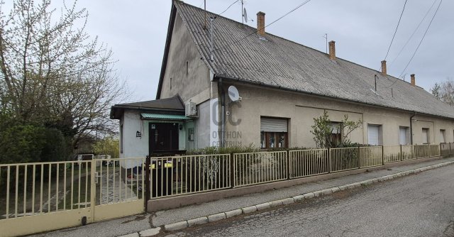 Eladó sorház, Siófokon 54.9 M Ft, 3 szobás