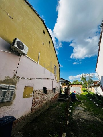 Eladó családi ház, Barcson 100 M Ft, 2 szobás