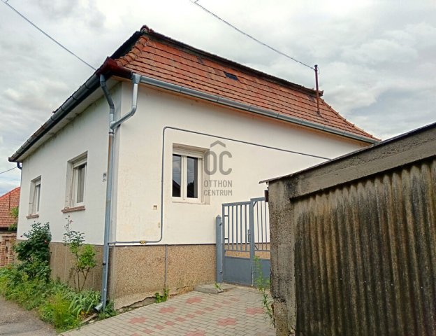 Eladó családi ház, Ráckevén 70 M Ft, 3 szobás