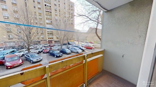 Eladó panellakás, Pécsett, Nagy Lajos király útján 49.9 M Ft