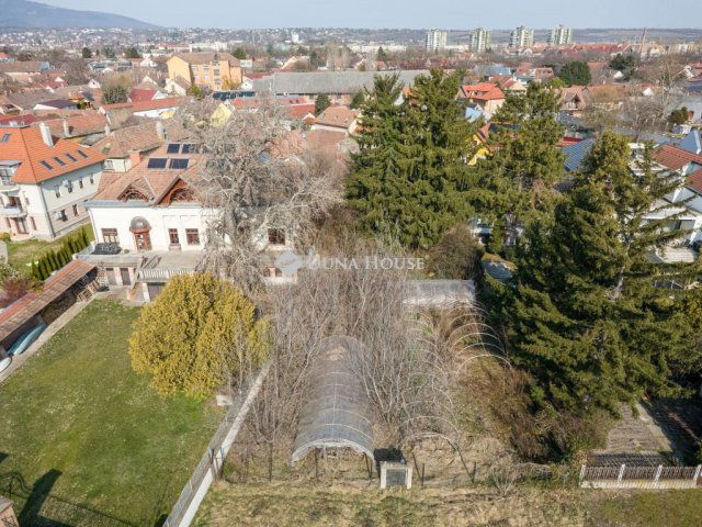 Eladó telek, Vácon 130 M Ft / költözzbe.hu